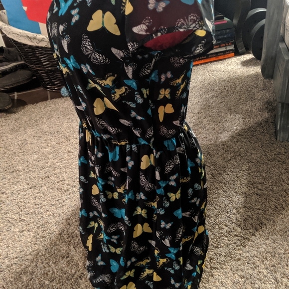 Winter sale H&m dress - Picture 5 of 7